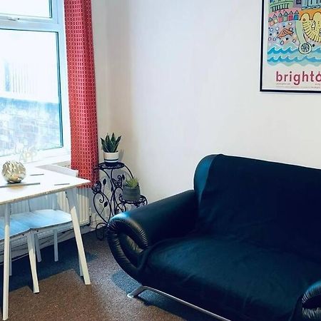 Comfortable Town House In Coventry City Centre 빌라 외부 사진