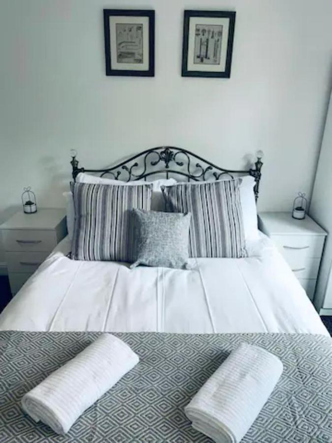 Comfortable Town House In Coventry City Centre 빌라 외부 사진